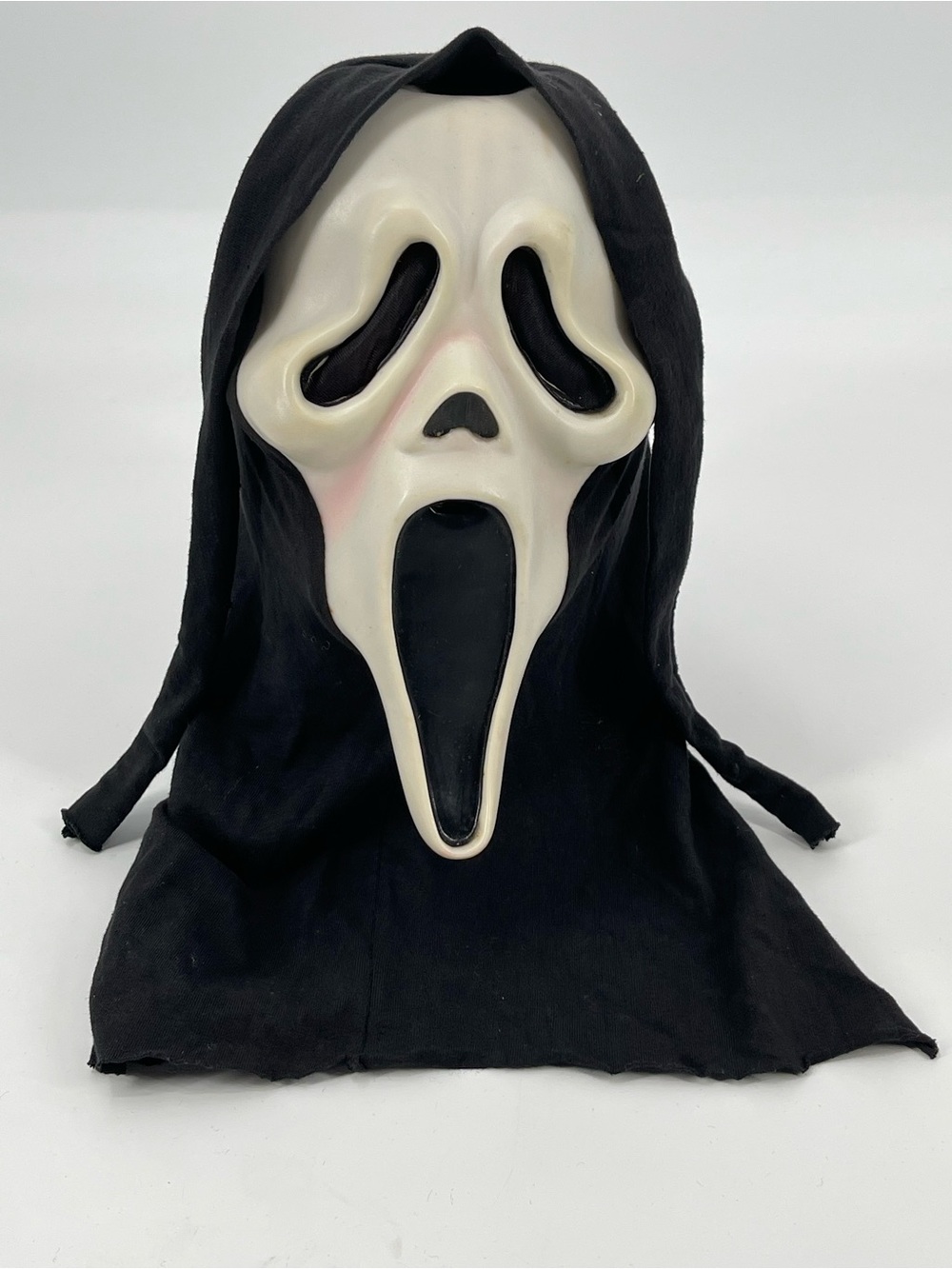 Vintage Scream Ghostface Mask Easter Unlimited MK Cotton Shroud Green Glow